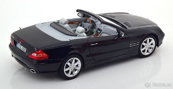 1:18 Mercedes SL 500 CABRIOLET 2003 (R230) Norev - 5