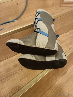Boty na snowboard vel.36 stélka22cm - 5