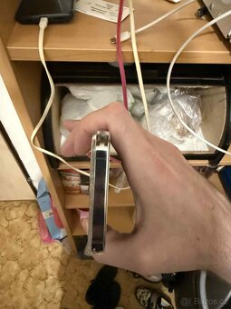 Prodámnebo vymenim iPhone 12 256 na náhradní dily - 5