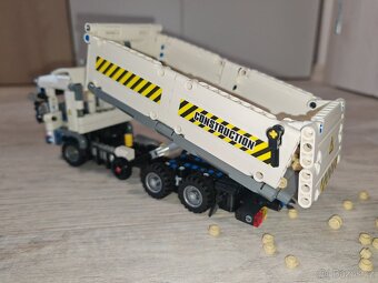Stavebnice Nákladního auta - obdoba Lego Technic - 5