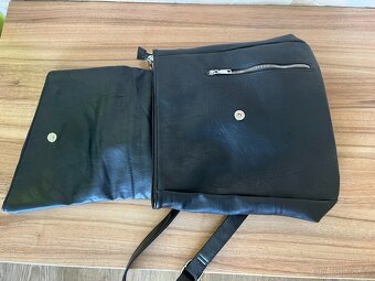 Městský batoh - černý - nový - 5