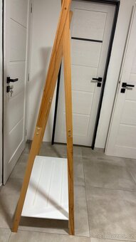 Věšák na oblečení - 5