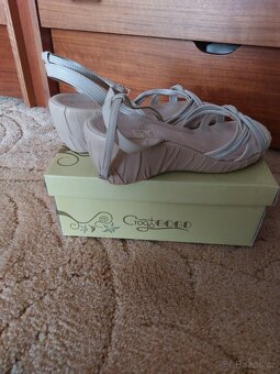 Dámské boty velikost 38 - 5