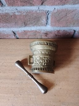 Hmoždíř zdobený - 5