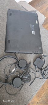 Notebook  Asus - 5