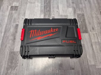 Nová aku bruska Milwaukee - 5