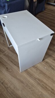 Psací stůl Ikea Micke - 5