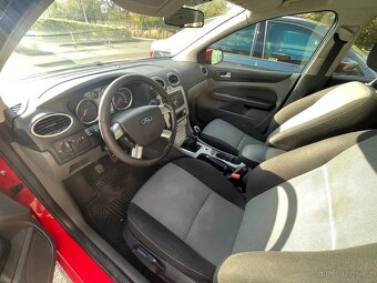 Ford Focus 2010 - 5