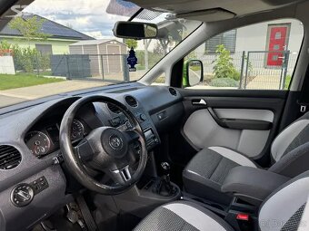 Volkswagen-Caddy CROSS 1.6TDi 77kw - 5