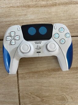 PlayStation Dualsense Spider-man, Astro Bot limitované edice - 5