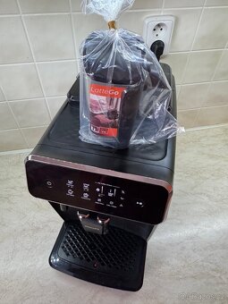 Plnoautomatický kávovar Philips Lattego - 5