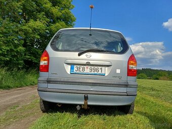 Opel Zafira A - 5
