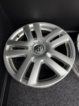 Alu VW 5x112 17” 1K0601025C - 5