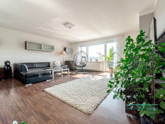 Prodej rodinného domu, 250 m2, Zlín - Kostelec, ev.č. 22633 - 5