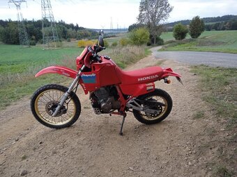 Honda NX 650 Dominator - 5