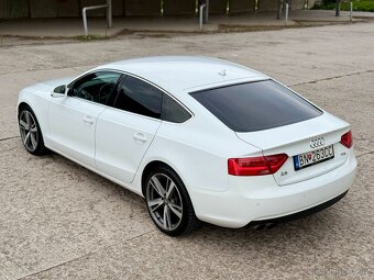 Audi A5 SportBack 2,0 TDi S-Line - 5