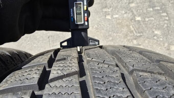 Zimní pneu 205/60/16 Continental - 5