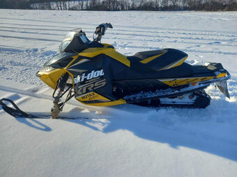 Ski-Doo 600 r.v. 2012 - 5