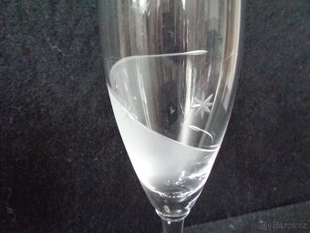 2 skleničky na nožce - 5