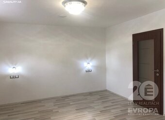 Prodej investiční nemovitosti - 5