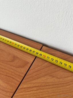 Komoda/skřínka se skleněný dveřmi - 5