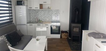 Prodej chaty u lesa - 5