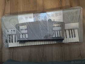 Klávesy Yamaha PSR E413 - 5