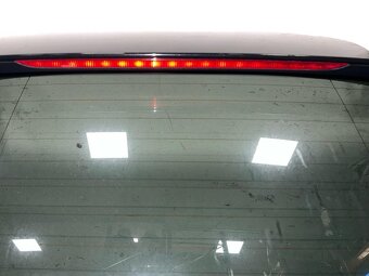 Páté dveře černá metalíza LZ9Y Audi Q5 8R r.v. 2010 - 5
