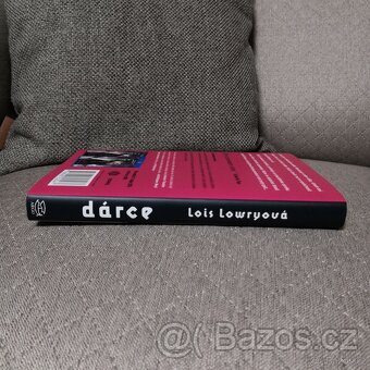 Dárce (Lois Lowry) filmový přebal 2. vydání - 5