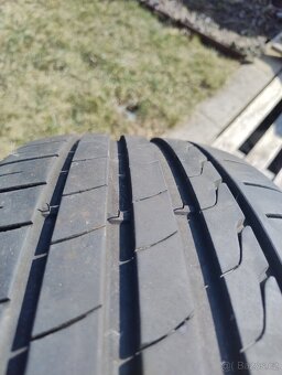 Letní pneu 235/55 R17 - 5