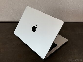 MacBook Pro 14" 2021 M1 Pro Silver / 500GB / 16GB - 5