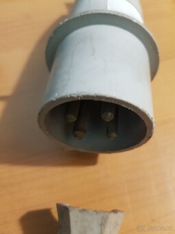 Vidlice plochá-čápová, zástrčky a spojka 400V /380V/ - 5