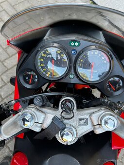 Honda CBR 125 - 5