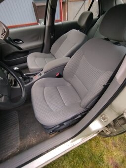 Renault laguna 1.8 benzín 2003 - 5