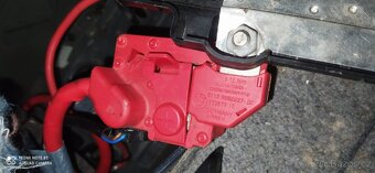 BMW E60 5 Series IBS Minus i plus Odpojovač - 5