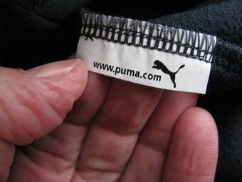 Tmavě modrá sportovní mikina PUMA - 5