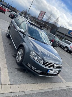 Passat b7 Alltrak 2.0 TDI 4x4 - 5