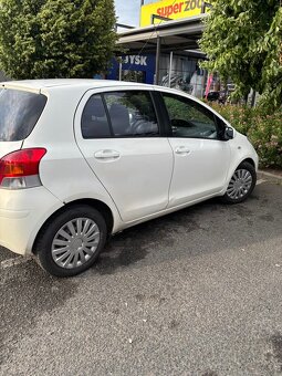 Toyota Yaris 1.3 vvti - 5