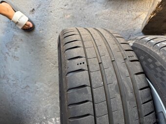 Alu kola R17 5x112 - 5