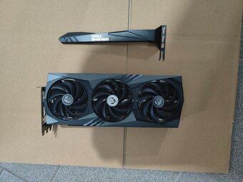 MSI 4070 ti gaming trio 12G - 5