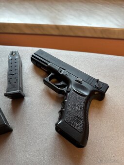 Glock 18c tokyo marui - 5