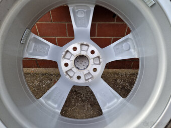 5x112 r19 et43 disky kola q3 tiguan kodiaq terraco 235 50 19 - 5