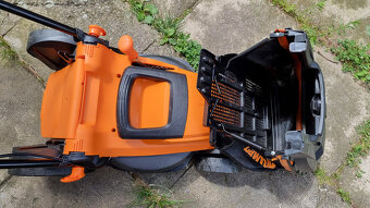 Elektrická sekačka LawnMaster MEB1840M - 5