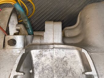 Motor Jawa 350 Pérák BEZ ČÍSLA kartery víko hlavy komunista - 5