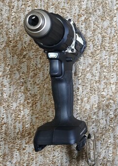 Makita DDF484RFJ s baterií 18V 3 Ah v kufru - 5