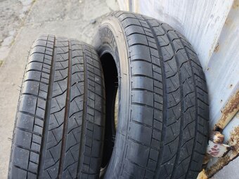 16"zánovní letní pneu Bridgestone 215/65/16C 4400Kč/4ks - 5