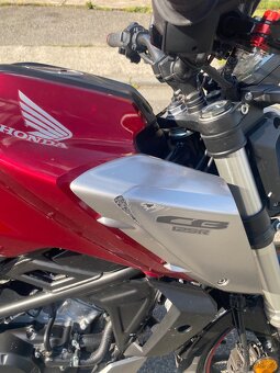 Honda CB125R - 5