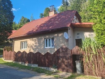Prodej rodinné domy, 140 m2 - Karolinka, ev.č. 00424 - 5