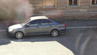 Toyota Avensis 2.2 D-CAT - 5