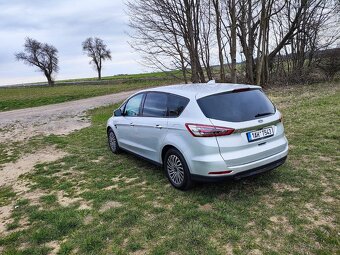 FORD S-MAX 110kW (150k) Diesel - stříbrná metal. R.V. 2021 - 5